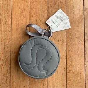 Lululemon Logo Coin Pouch